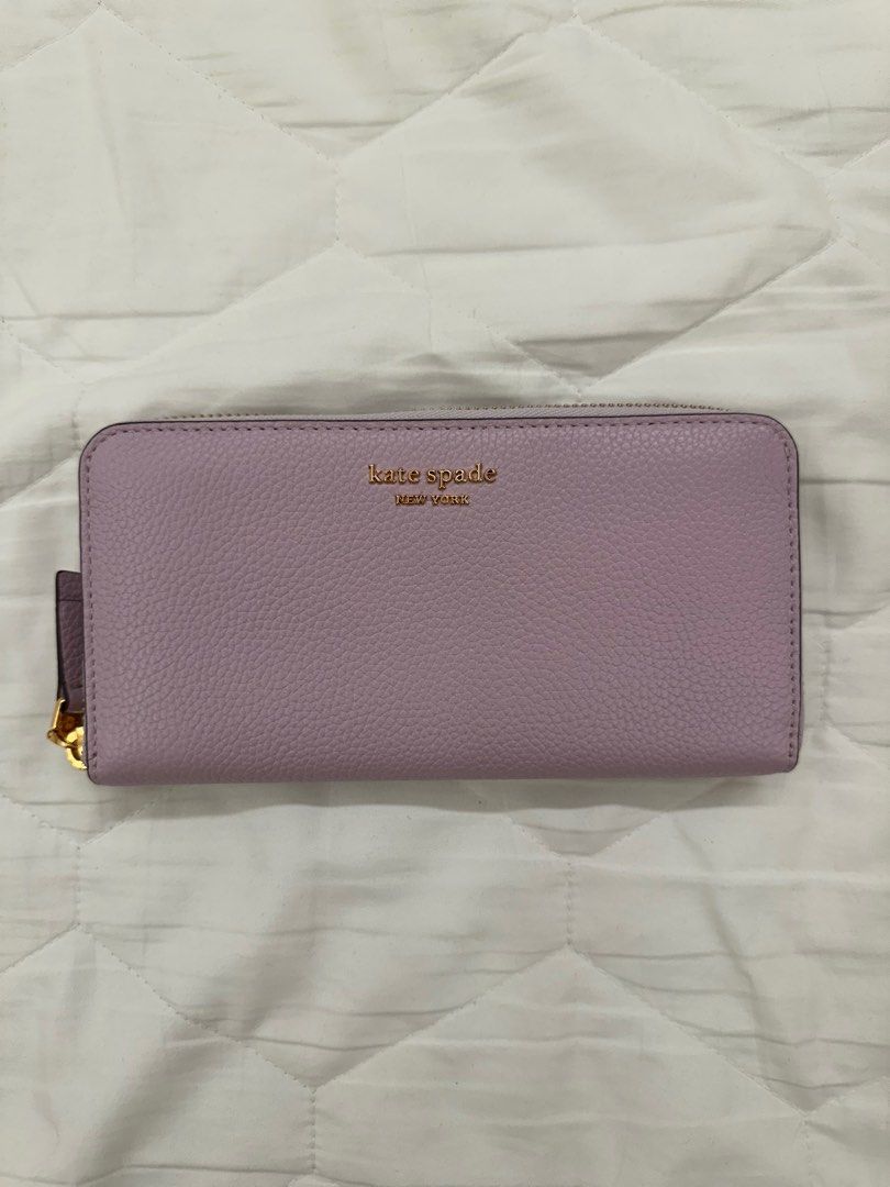 Kate Spade Pebbled Leather Wallet (Category: Luxury Bags & Wallets) located in Paranaque City. Submitted by curatedthrifty (Listing ID 1394560446, Image 1). Description: .