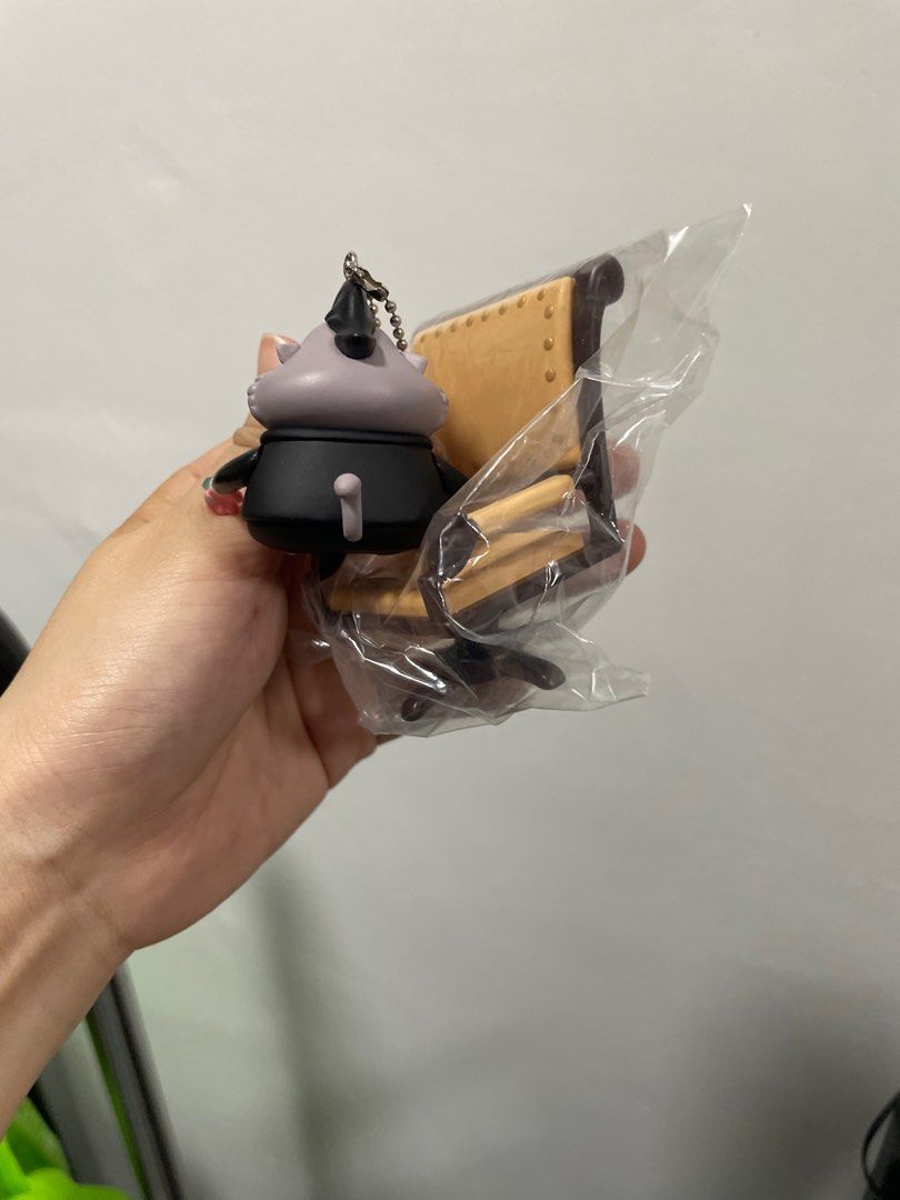 Keychain (Category: Western Merchandise) located in Singapore. Submitted by erora (Listing ID 1394530387, Image 5). Description: Zootopia clawhauser Zootopia Mr Big 1 for $10 2 for $18.