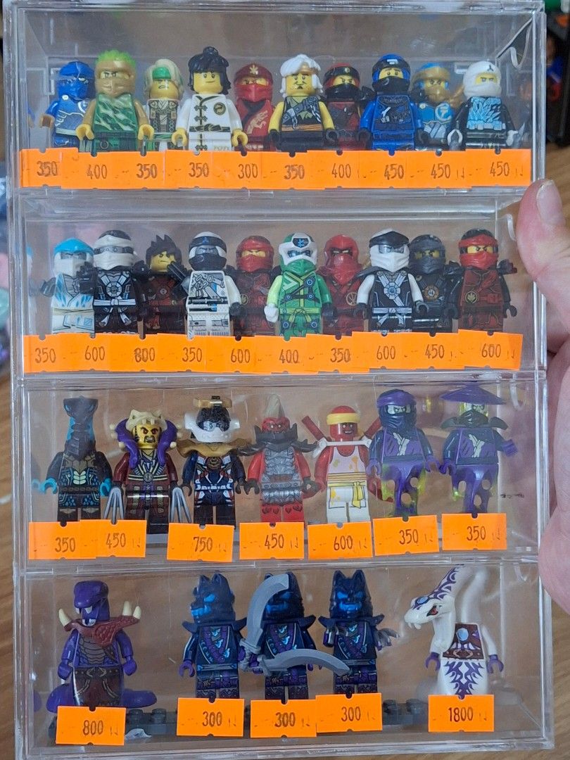 Lego minifigure Ninjago (Category: Lego & Building Sets) located in Cavite. Submitted by bricklairmanila (Listing ID 1394491125, Image 2). Description: authentic lego fb bricklair manila.