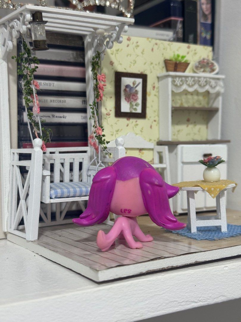 LPS Dog (Category: Figurines & Statues) located in Bacolor. Submitted by fadedpinkroses (Listing ID 1394475160, Image 2). Description: 💰 Negotiable! Open for trades, highly encouraged to send offers. 💌 Can do free retouch on MINOR paint chips upon request. Major flaws seen in pics. 💳 Gcash MOP 🛵 J&T / Lalamove MOD 🎀 Comes with freebies Feel free to ask for more pics / details! 💬 .