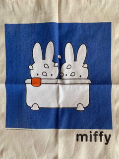 （分類：）位於 。 由 bbuybbye 提交（商品編號 1394456303，圖片 1）。簡介： 。