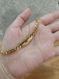 (Category: ) located in . Submitted by trasher21 (Listing ID 1394427360, Image 1). Description: .
