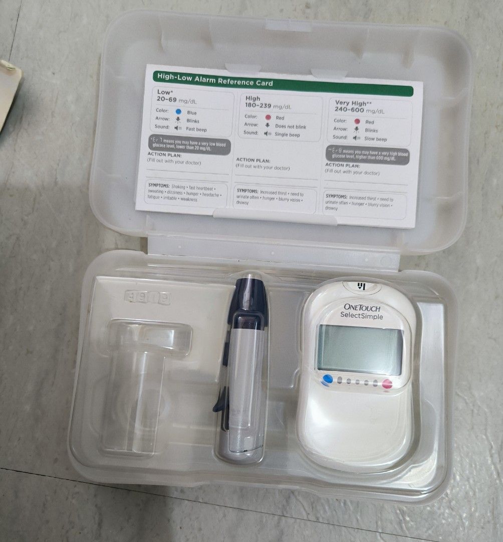 One touch glucose meter (Category: Health Monitors & Weighing Scales) located in Paranaque City. Submitted by .swapmeet (Listing ID 1394427959, Image 1). Description: Authentic One touch glucose meter. The OneTouch Select Plus Simple is a user-friendly glucose meter designed for fast and accurate blood glucose monitoring. RSF: not using anymore.