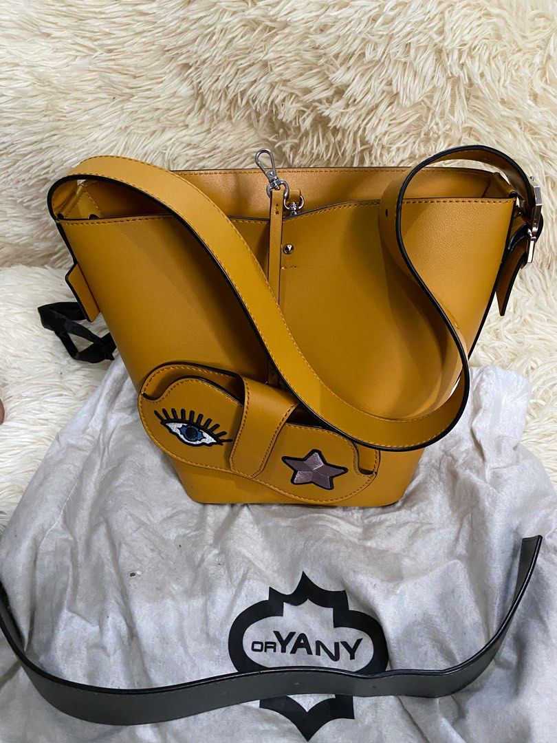 Oryany bucket shoulder bag (Category: Luxury Bags & Wallets) located in Antipolo. Submitted by switchneighborhood (Listing ID 1394531164, Image 1). Description: Mint condition No issues With dustbag.