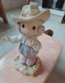 (Category: ) located in . Submitted by mae_mee (Listing ID 1394598364, Image 1). Description: .