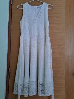 (Category: ) located in . Submitted by noonny (Listing ID 1394526676, Image 1). Description: .