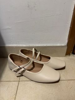 （分類：）位於 。 由 153.closet 提交（商品編號 1394565118，圖片 1）。簡介： 。