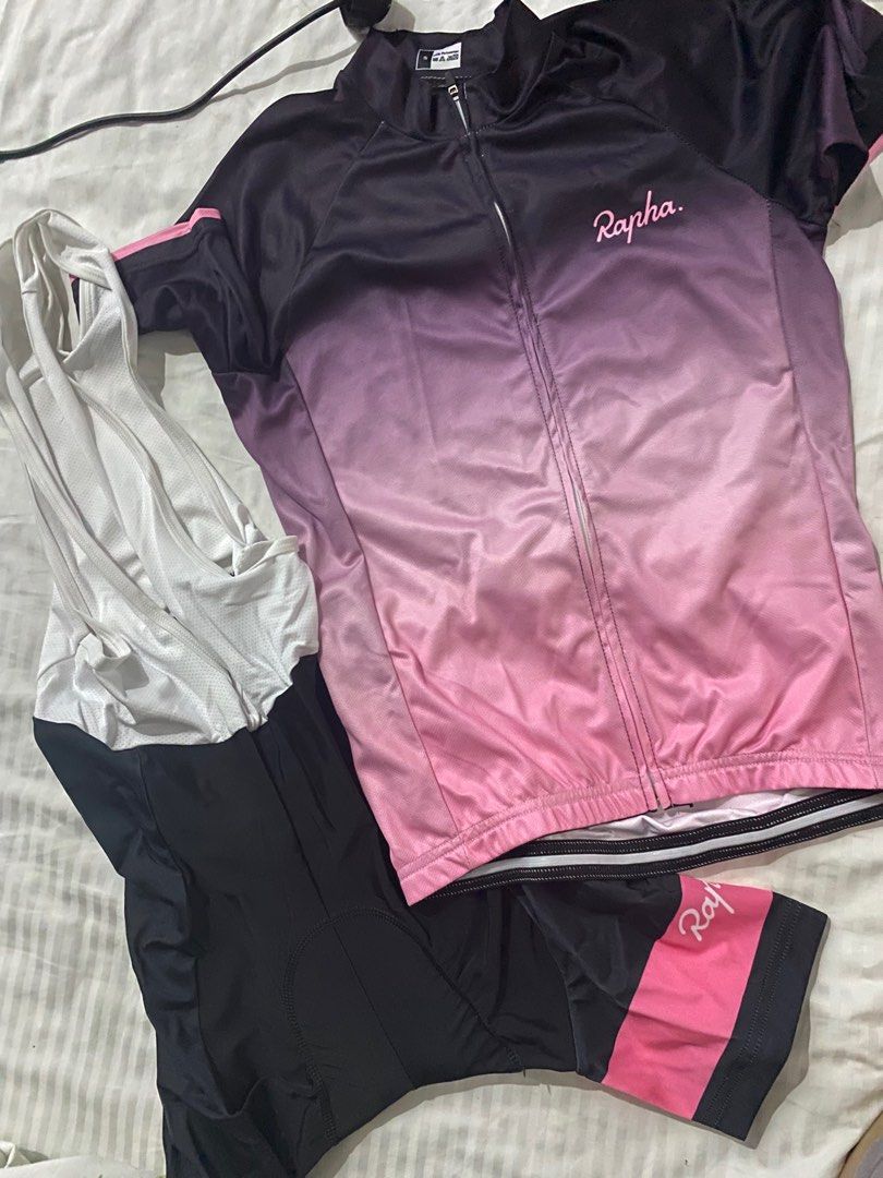 RAPHA Pro Cycling Jersey Set (Category: Bicycles) located in Taguig. Submitted by nj_sells (Listing ID 1394578856, Image 2). Description: FS: 📍RAPHA Pro Cycling Jersey Set Short Sleeve + Mountain Bike Clothes Details: Size: Small ✔️Original Price: Php 1,300 💲Selling Price: Php 1,099 + sf 📌Location: Taguig City 🧾Mode of Payment: Gcash ✔️Condition: 10/10 📦Courier: Grab/Lalamove .