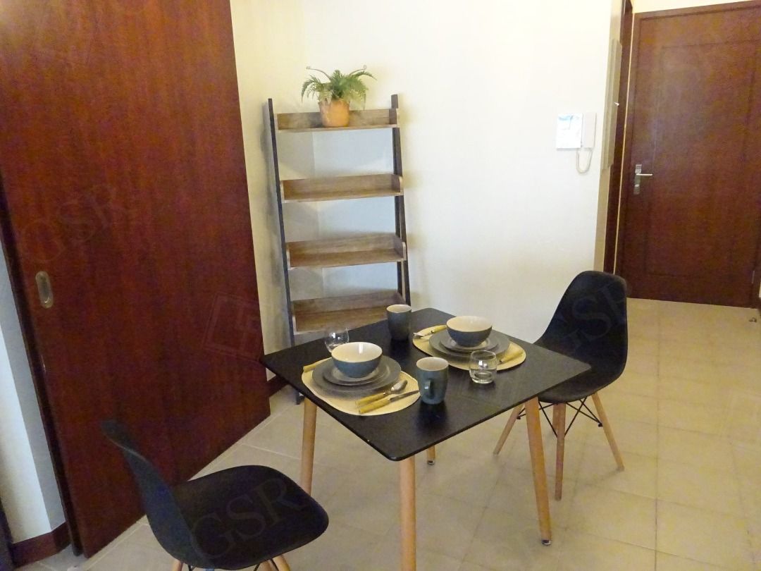 [Rush Sale]Paseo De Roces Studio with Parking (Category: Apartments & Condos) located in Mandaluyong City. Submitted by pbi-ph (Listing ID 1394426130, Image 2). Description: Paseo De Roces Fully Furnished Studio for Sale, Makati City Details: Unit: 23E Price: PHP 4,500,000 Clean Title: Yes - Ready for transfer Floor: 23th floor BR: Studio Floor Area: 25.50 sqm Bathrooms: 1 Direct to owner: Yes Remarks: ・Unit is currently tenanted - Cannot view th