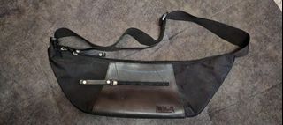 (Category: ) located in . Submitted by CCC_PreLoVED (Listing ID 1394419562, Image 1). Description: .