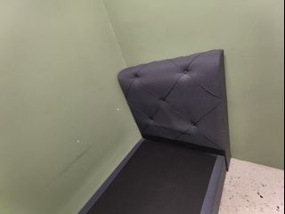 (Category: ) located in . Submitted by iz005 (Listing ID 1394552907, Image 1). Description: .