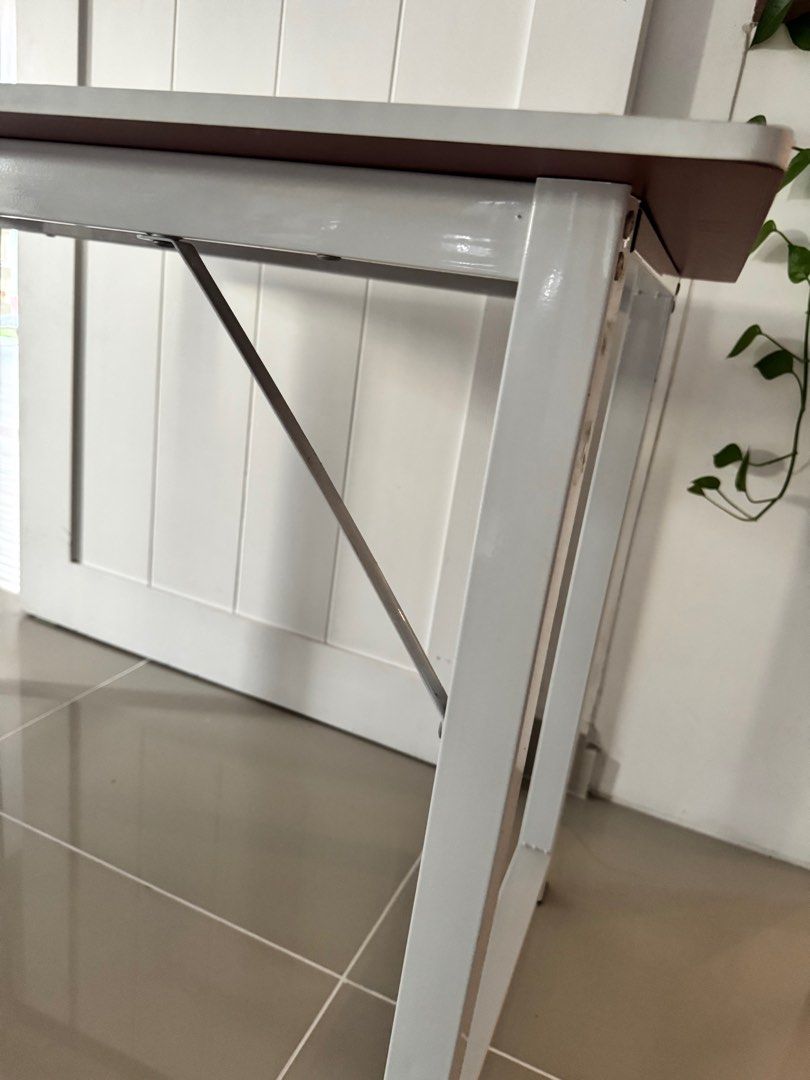 Study table (Category: Tables & Sets) located in Petaling Jaya. Submitted by claudynn (Listing ID 1394409312, Image 2). Description: Study table Wood top with steel legs Heavy and sturdy 100x60 cm Pick up ara damansara .