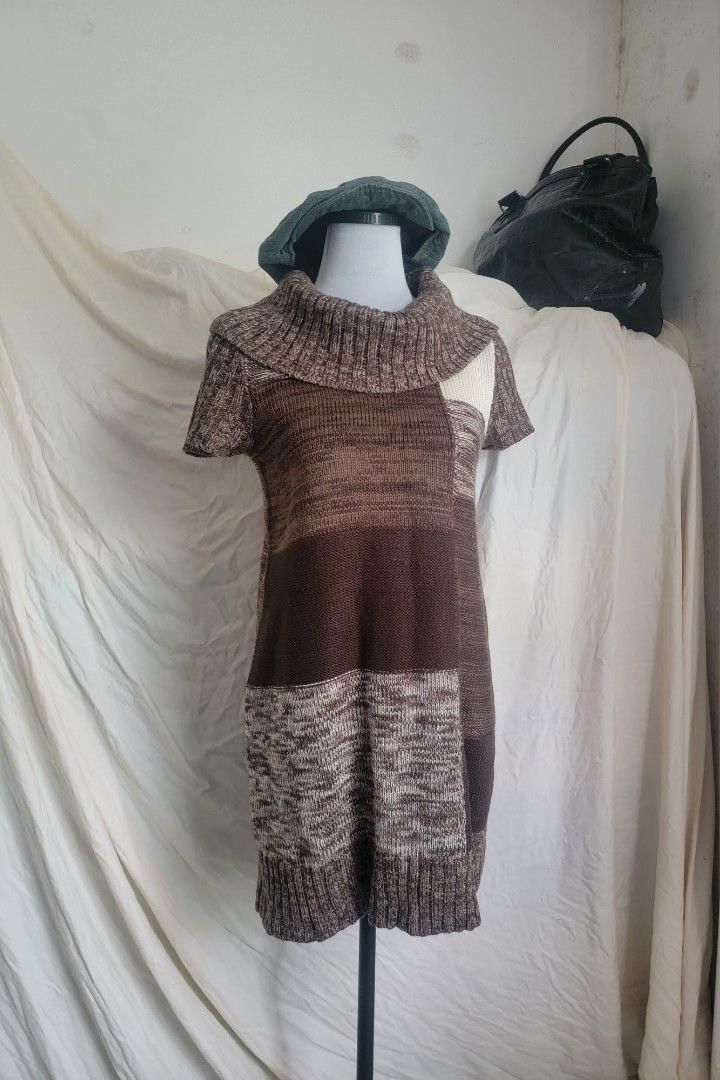 STYLE&CO. | Aztec Crochet Cottage Boho Preppy (Category: Dresses) located in Baguio. Submitted by crlljms_selection (Listing ID 1394460006, Image 2). Description: L on tag L: 25.375", W: 23" (waist), Pit-to-pit: 21" ♡ stretchable.