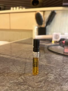 Tom Ford Vanille Fatale 香水樣本64207654215042110