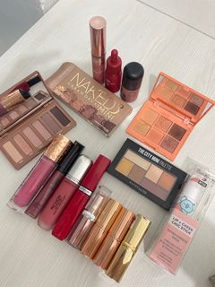 (Category: ) located in . Submitted by hellotia (Listing ID 1394574867, Image 1). Description: .