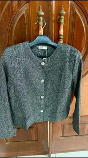 (Kategori: ) berada di . Dikirim oleh rewearyukk (ID iklan 1394582800, Gambar 1). Deskripsi: .