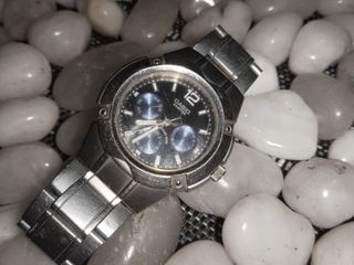 (Category: ) located in . Submitted by thrift_watch_ilocos (Listing ID 1394779611, Image 1). Description: .