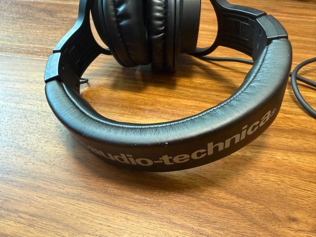 Audio-Technica ATH-M20x Professional Headphones63857261788289110