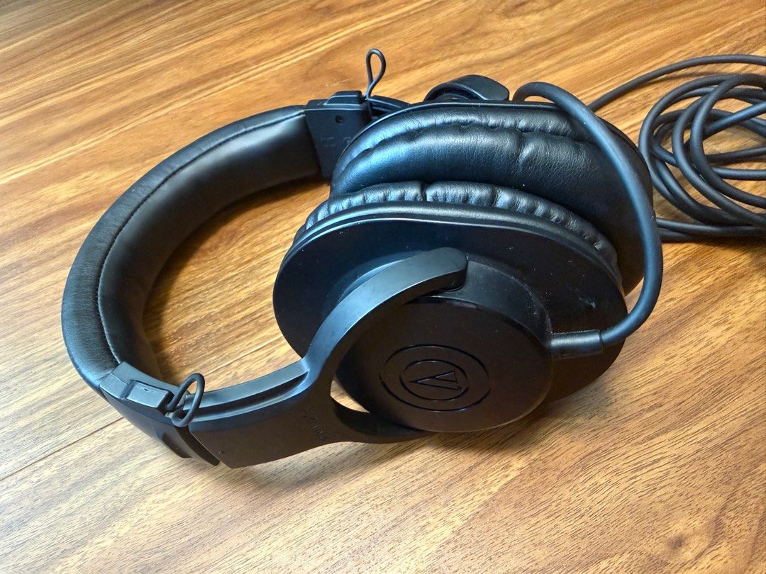 Audio-Technica ATH-M20x Professional Headphones63857261788289113