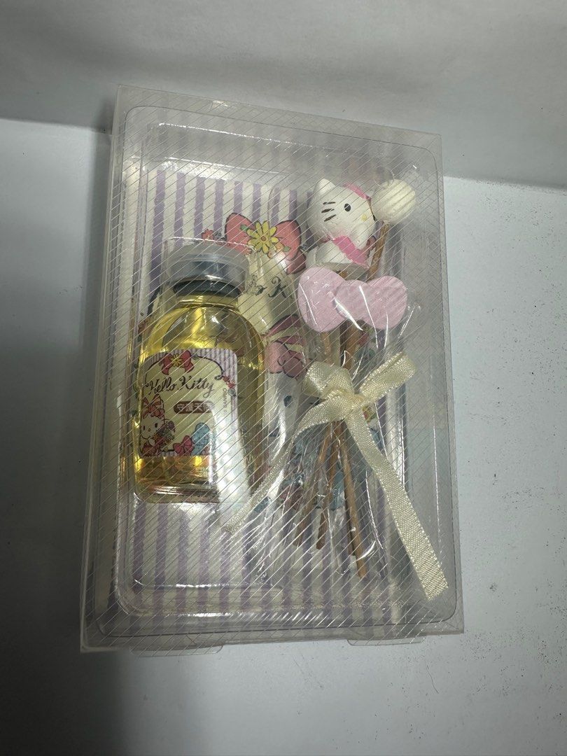 Authentic Hello Kitty Guardian Angel Incense Stick Association (20ml) (Category: Fragrance & Deodorants) located in Paranaque City. Submitted by RoyNug (Listing ID 1394721953, Image 2). Description: Authentic Hello Kitty Guardian Angel Incense stick association (20ml) RFS: Decluttering payment accepted: cash or gcash or fund transfer vis instapay or peaonet.