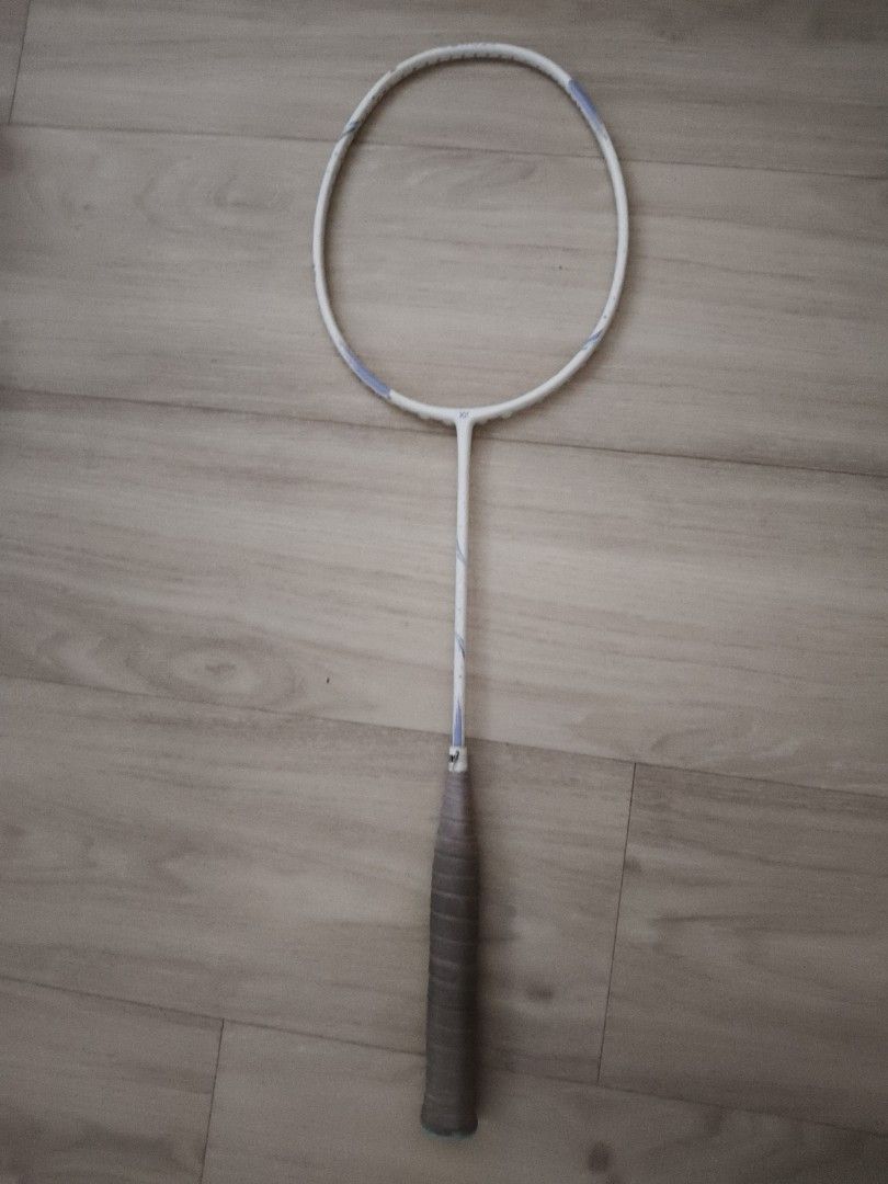 Badminton racke( Kumpoo AK-7 5U High Modulus Carbon Fiber Badminton ...