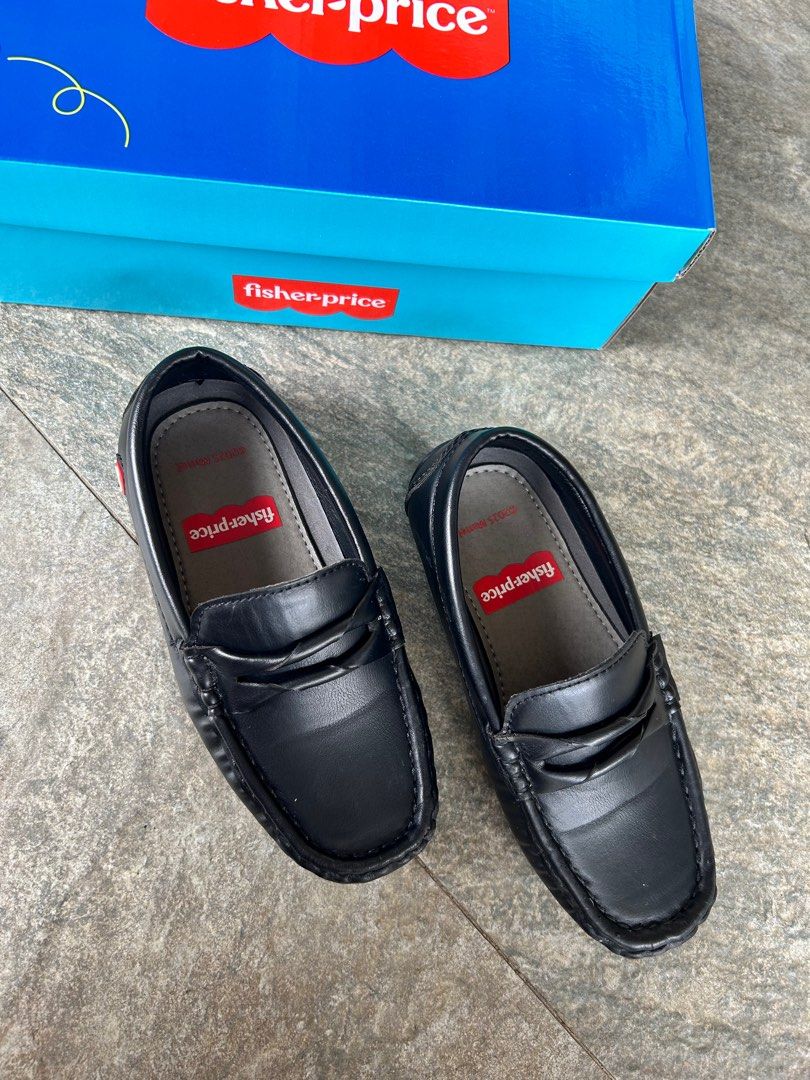 Boys Black / School Shoes (Category: Babies & Kids Fashion) located in Lipa City. Submitted by bituinpreloved (Listing ID 1394631169, Image 2). Description: Fisher Price Black Leather Shoes Size: 11 (17cm) Gently Used, with complete inclusions Excellent condition - worn for just 1 month (2x a week) before they were outgrown..