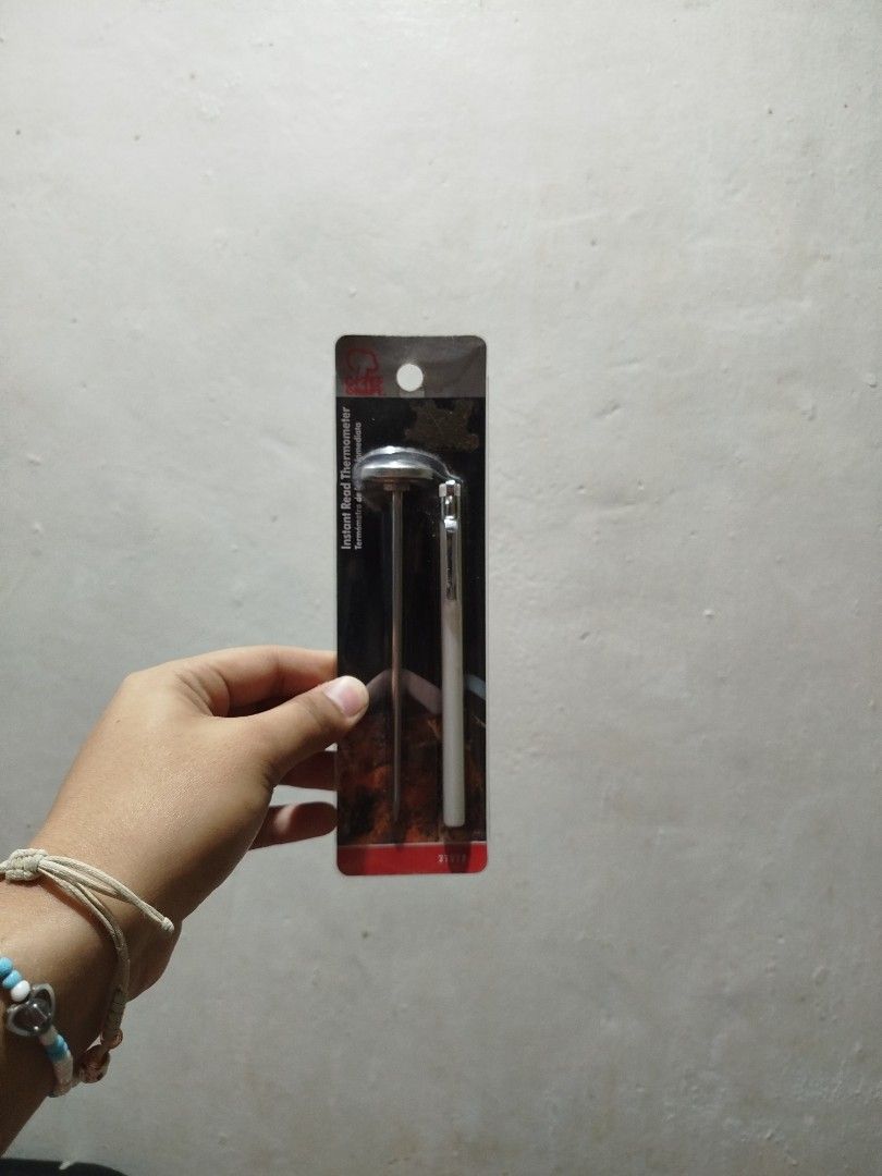 Chef Craft Instant Read Thermometer (Category: Other Kitchen Appliances) located in Manila. Submitted by hirayaaah (Listing ID 1394618445, Image 1). Description: 📝Chef Craft Instant Read Thermometer 📝features a stainless steel probe 📝instant temperature readings 📝dm me for inquiries!.