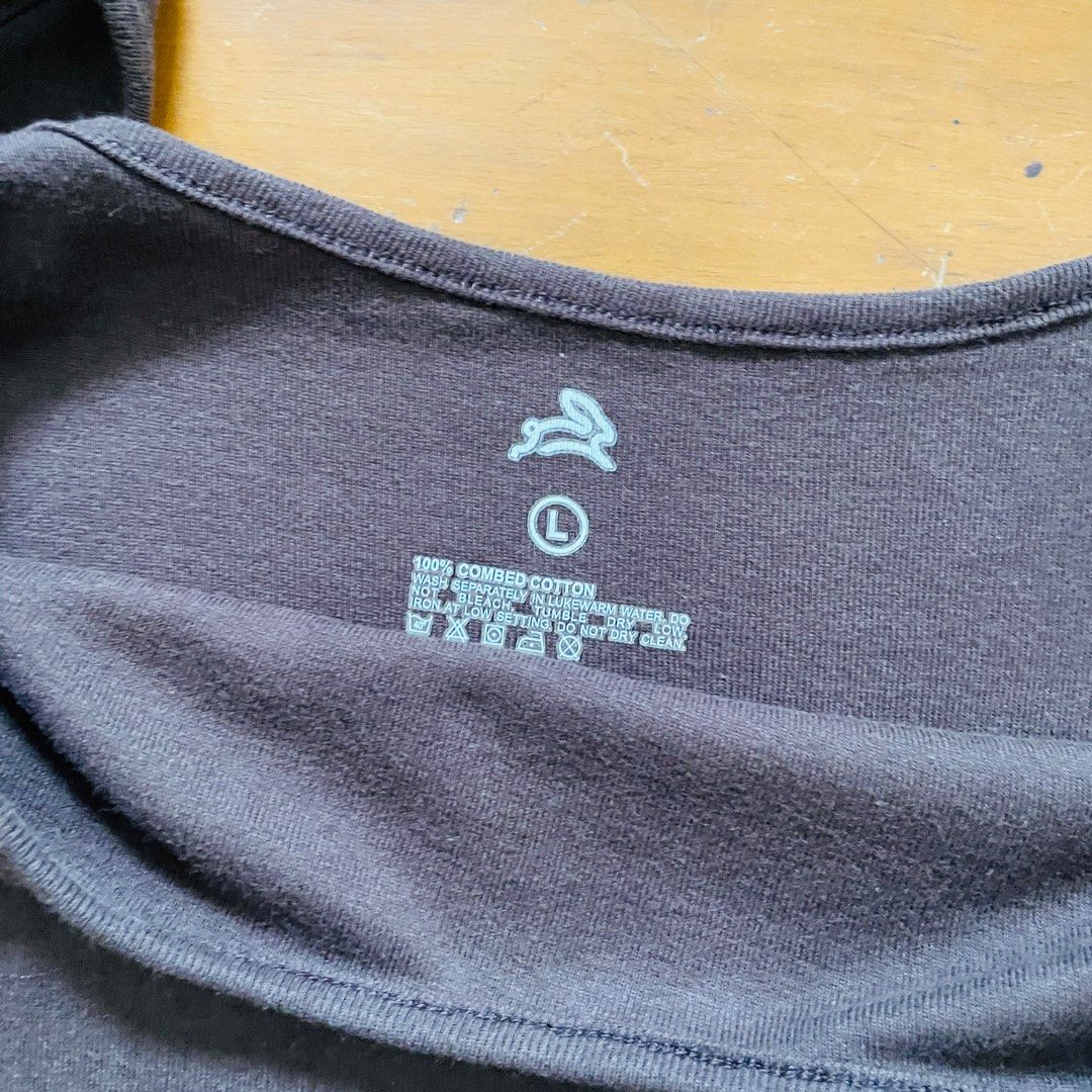 combed cotton tank tops bundle (Category: Sleeveless) located in Manila. Submitted by wakeuplittlerosebud (Listing ID 1394637207, Image 3). Description: 200 for both! Pls see photos for more details l on tag best fits m .