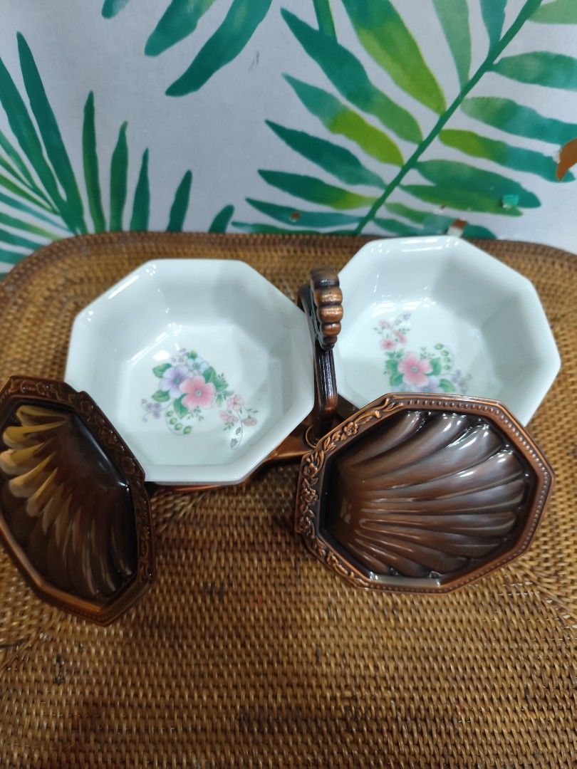 Condiments Dish (Category: Dinnerware & Cutlery) located in Dipolog. Submitted by thriftteata (Listing ID 1394648880, Image 3). Description: brand new with box no flaws can be use for side dish or condiments 📍Mindanao 💵 Gcash only Shipping tru Flash Express.