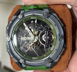 （分類：）位於 。 由 ngk4418 提交（商品編號 1394738385，圖片 1）。簡介： 。