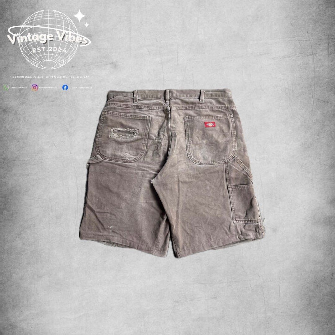 Dickies dkb jorts (Category: Jeans) located in Balayan. Submitted by reyesjohnlloyd21 (Listing ID 1394707163, Image 1). Description: Dickies dkb Jorts Dimes:34x23x13 Workwear condition Issue: multiple repaires 📥📥.