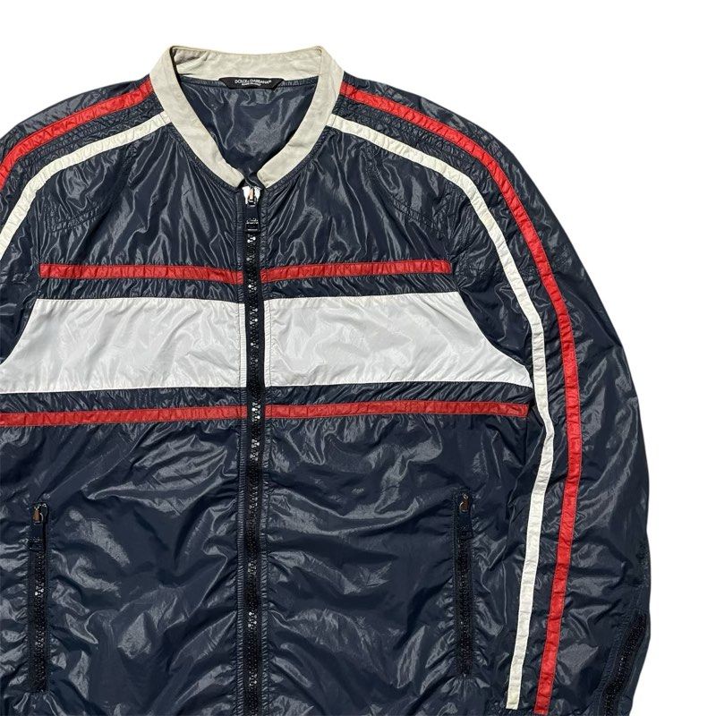 Dolce & Gabbana Nylon Biker Jacket (Category: Luxury Apparel) located in Bacolod City. Submitted by classy.glamour (Listing ID 1394712735, Image 2). Description: Dolce & Gabbana Nylon Biker Jacket Size: Medium to Large Conditon: Very good Flaw: Burnhole inside lining and scratch .