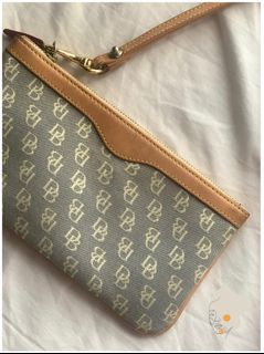 (Category: ) located in . Submitted by carolshoppe (Listing ID 1394779419, Image 1). Description: .
