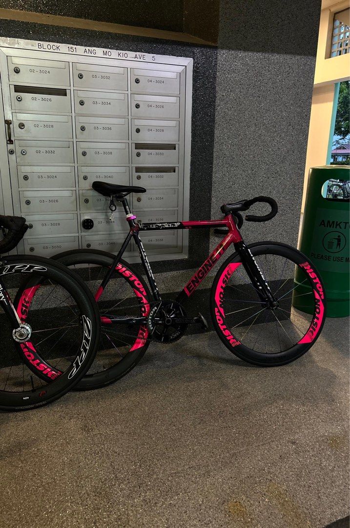 engine 11 sprinter (Category: Bicycles) located in Singapore. Submitted by lowballbikes (Listing ID 1394782102, Image 3). Description: wts wtt pink sprinter cb price pm for specs .