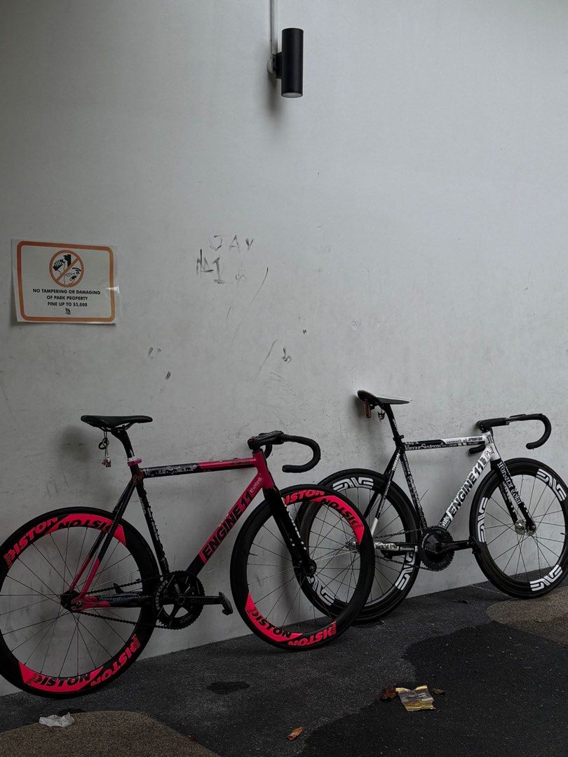 engine 11 sprinter (Category: Bicycles) located in Singapore. Submitted by lowballbikes (Listing ID 1394782102, Image 2). Description: wts wtt pink sprinter cb price pm for specs .