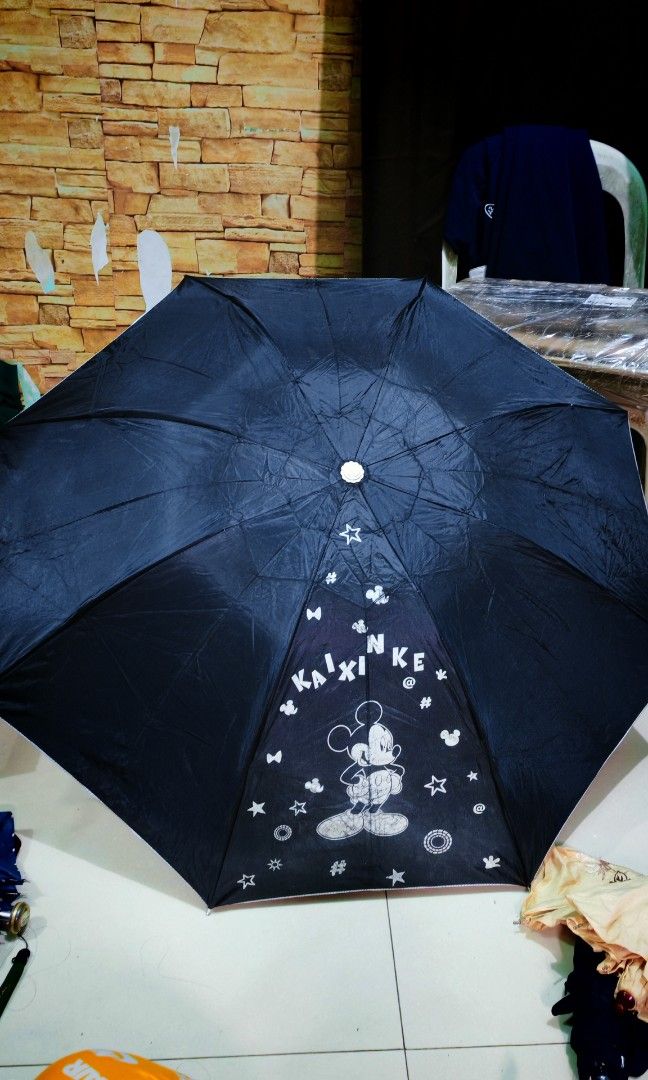 Folding umbrella japan surplus (Category: Umbrellas) located in Quezon City. Submitted by plantcorner (Listing ID 1394686378, Image 1). Description: Big size.
