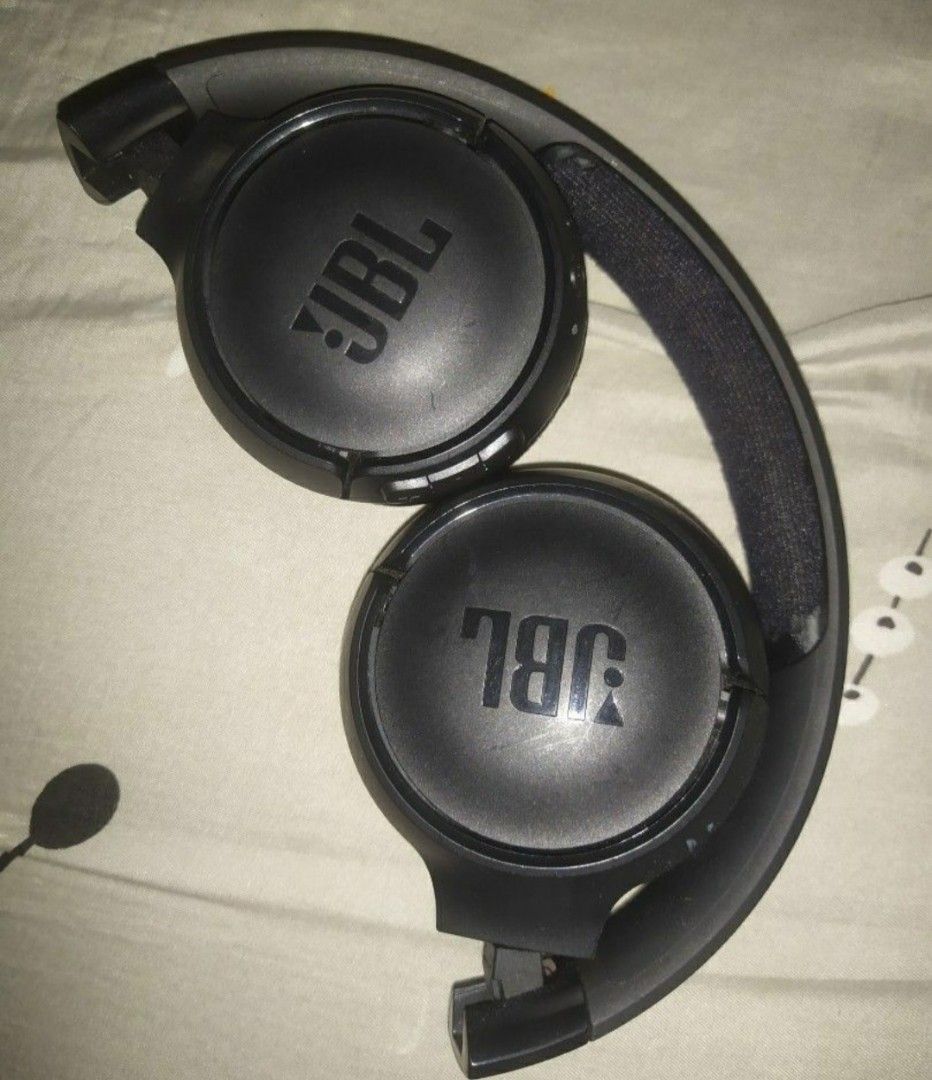 JBL Headphones black