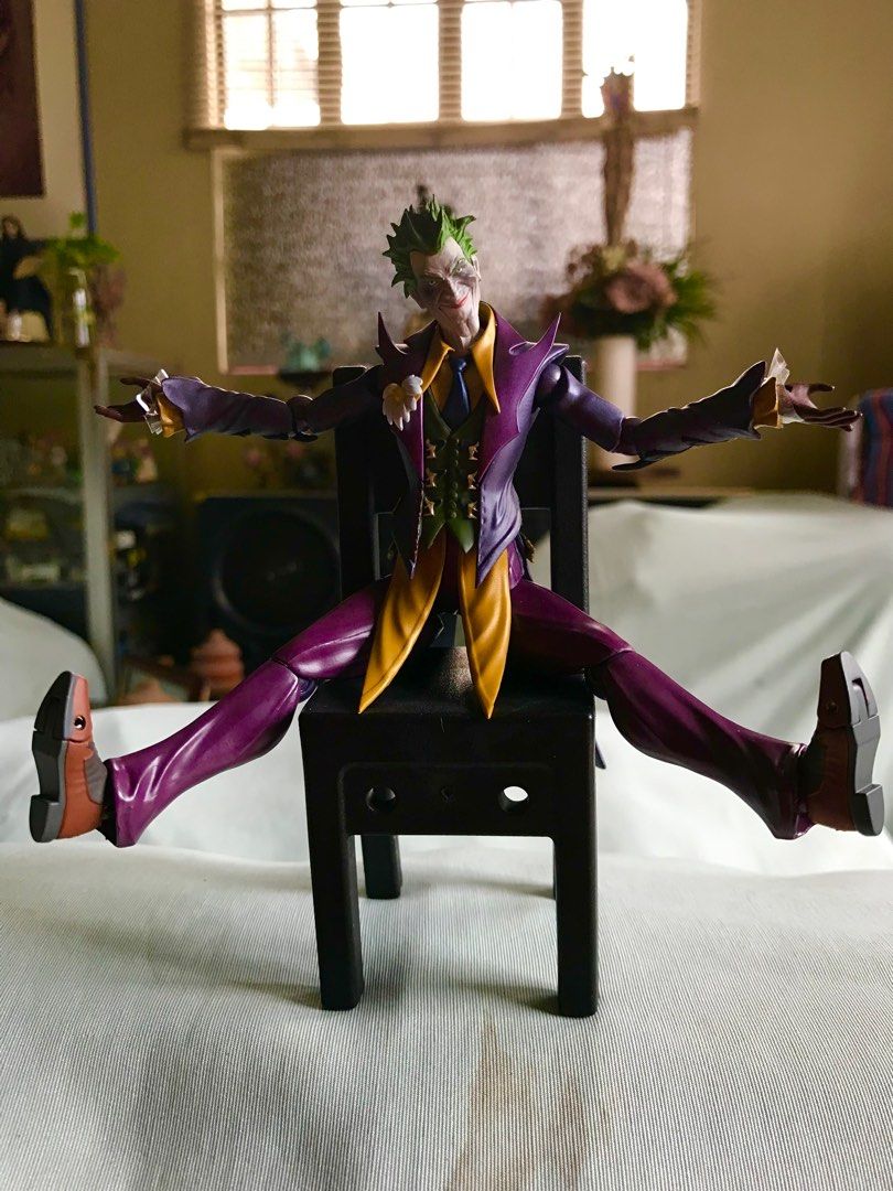 JOKER INJUSTICE SHF (Category: Figurines & Statues) located in Navotas City. Submitted by miguelboogle (Listing ID 1394693363, Image 3). Description: “THE JOKER” * SHF THE JOKER INJUSTICE * LOOSE / AS IS * GREAT CONDITION * GODS AMONG US * CHAIR NOT INCLUDED Delivery of ur choice @ ur xpenz..