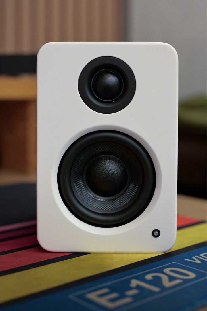 Kanto Yu 2 Active Speakers (Category: Soundbars, Speakers & Amplifiers) located in Taguig. Submitted by gteezy (Listing ID 1394701001, Image 1). Description: Unboxed only. Item is brand new condition. Complete cables and box. Price below SRP. Can deliver if within Taguig or Pasig area .