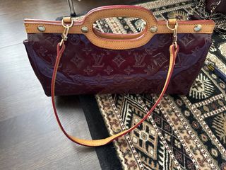 (Category: ) located in . Submitted by sanasaa (Listing ID 1394671564, Image 1). Description: .