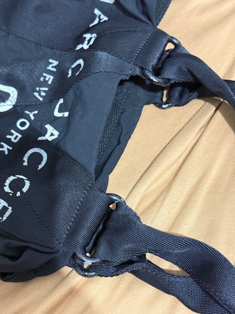 Marc Jacobs (Category: Shoulder Bags) located in Quezon City. Submitted by krisaaaaaaa (Listing ID 1394782922, Image 2). Description: Shipping c/o buyer via J&T, lalamove or grab Payment first before shipping an item. Payment via GCASH or BDO.