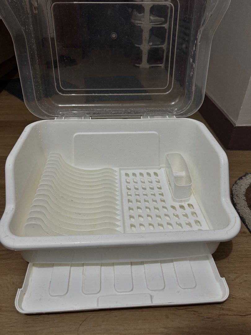 Megabox Dish Drainer Large (Category: Other Kitchenware & Tableware) located in Paranaque City. Submitted by wolf5037 (Listing ID 1394615342, Image 2). Description: Declutter -will accept any decent offer.