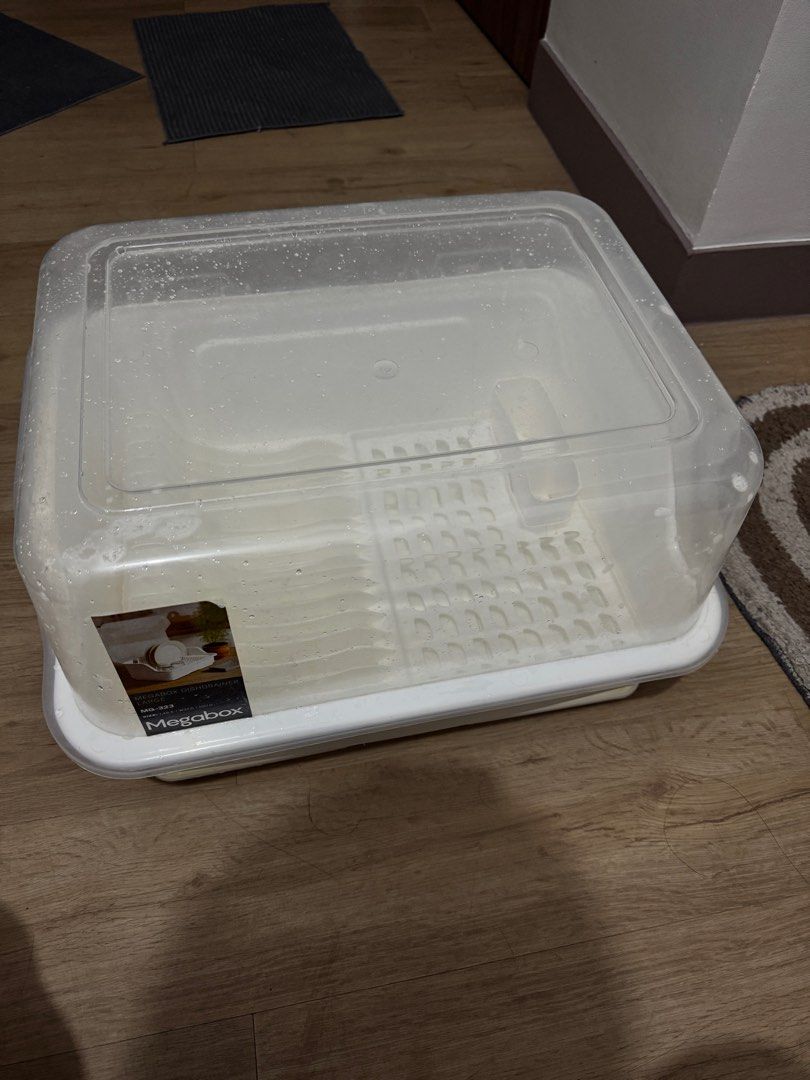 Megabox Dish Drainer Large (Category: Other Kitchenware & Tableware) located in Paranaque City. Submitted by wolf5037 (Listing ID 1394615342, Image 1). Description: Declutter -will accept any decent offer.