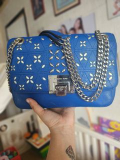 (Category: ) located in . Submitted by bagsdotilo (Listing ID 1394713800, Image 1). Description: .