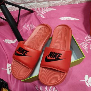 NERDY Rich bread Velcro slides slipper, Men's Fashion