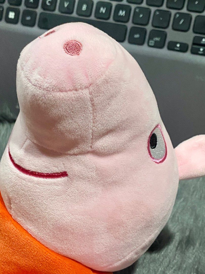 Peppa Pig Hand Puppet Plush 🐷 (Category: Plushies & Soft Toys) located in Makati City. Submitted by ahli_sbd (Listing ID 1394779345, Image 2). Description: Hand puppet is in excellent condition, almost like new. Plush has been washed and cleaned, just waiting to find someone to love it! 🐷 💌 - Peppa Pig plush toy - Features a pink body and orange dress - Designed for children aged 2 years and up - Made with 100% polyester fabric and filling - S