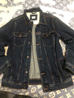 (Category: ) located in . Submitted by pongay (Listing ID 1394656618, Image 1). Description: .