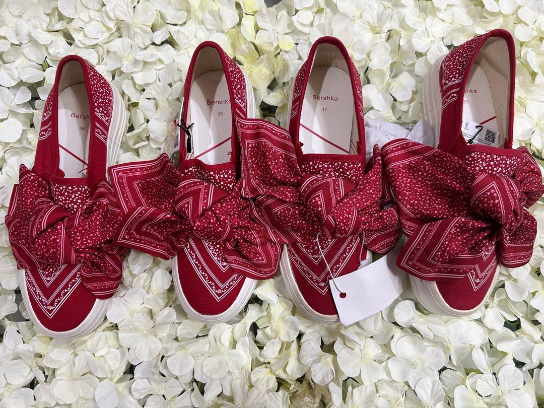 Sale! Bershka (Category: Shoe inserts) located in Vigan. Submitted by aaamoreapparel (Listing ID 1394710716, Image 1). Description: Sizes 36&37.