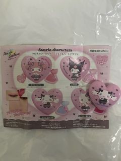 Sanrio  心形眼影盤胭脂扭蛋64241809159937110