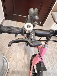 （分類：）位於 。 由 beee.geee 提交（商品編號 1394703241，圖片 1）。簡介： 。